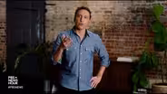 Writer and actor Aasif Mandvi on staying true to himself