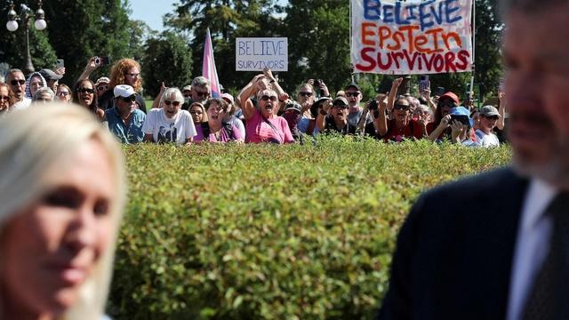 Trump faces expanding Epstein scandal