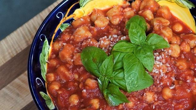 Christina Cooks: Back to the Cutting Board | Mangia Fagioli