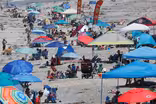 Global temperatures reach extreme highs, breaking records
