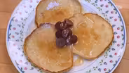 Jacques Pépin makes buttermilk pancakes