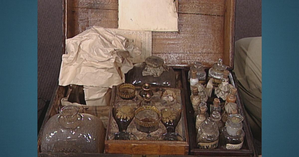 Antiques Roadshow | Appraisal: 18th C. Medicine Chest | Season 30 ...