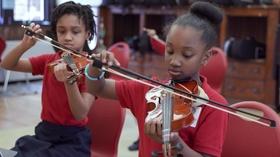 Video thumbnail: The Art Scene Blackfriars Theater | Violins for Kids | Sterling Hundley