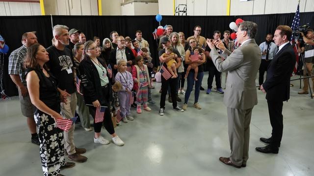 White South Africans granted refugee status in U.S.