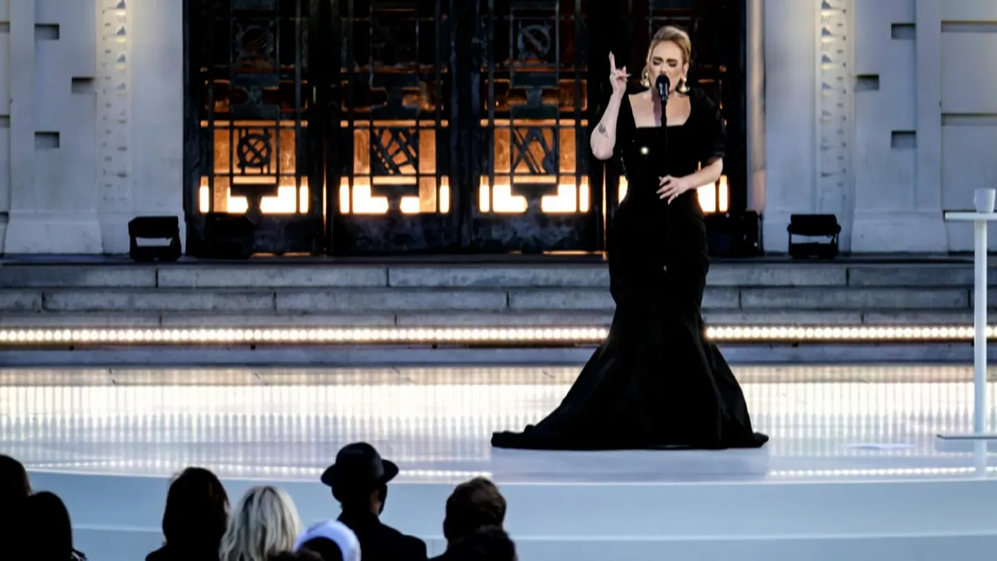 30 Greatest Moments: Adele