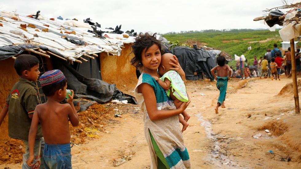 Myanmar's Rohingya stuck in deadly limbo image