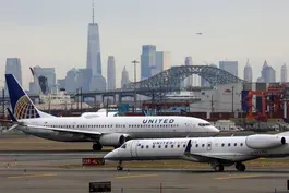 What's behind the major delays at Newark's airport