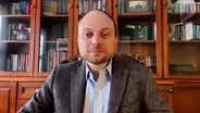 “The Future Belongs to Democracy” Says Freed Russian Opposition Leader