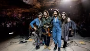 DELLA MAE