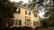Morehead Manor Bed and Breakfast