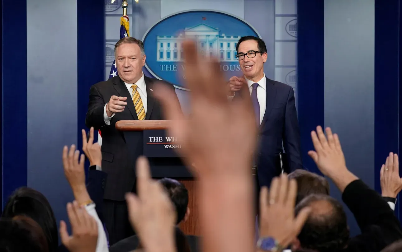 News Wrap: Pompeo denies reports of rescued Kremlin mole