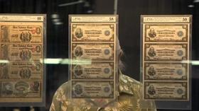 Video thumbnail: Chicago Tonight World’s Fair of Money Returns to Chicago Area