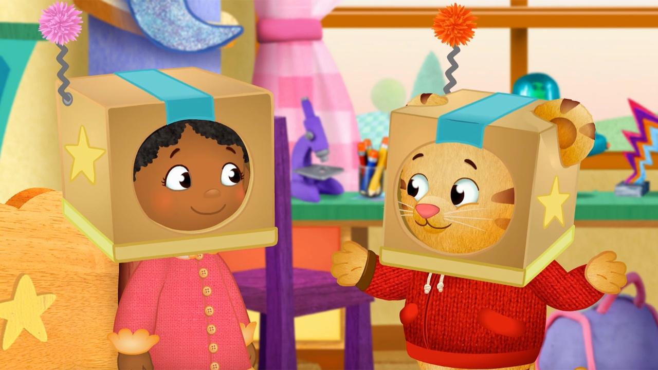 Daniel Tiger's Neighborhood Daniel And Miss Elaina Play Rocketship 