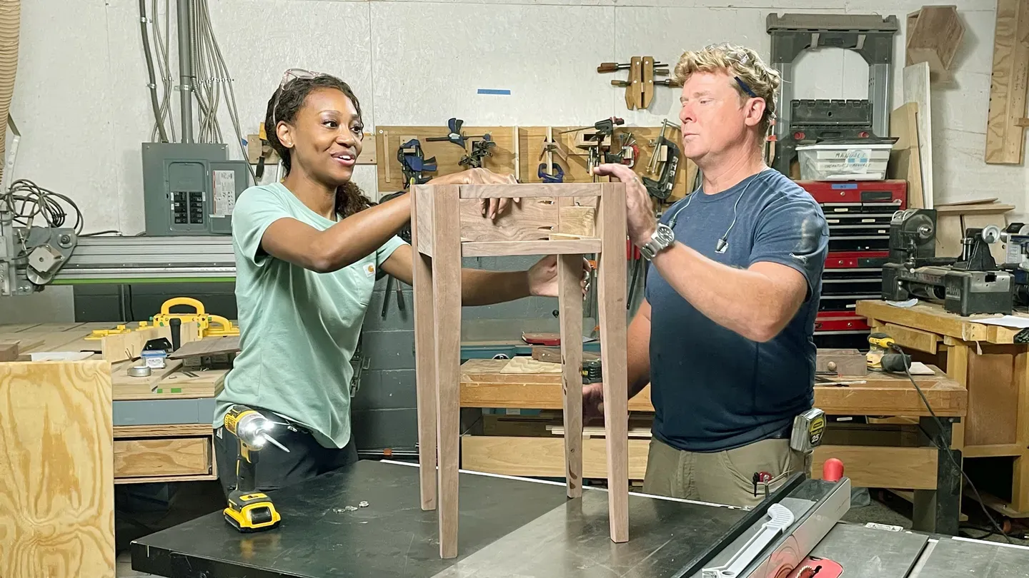 E10 | Pocket Door, Shaker Table | Ask This Old House