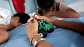 Video thumbnail: PBS NewsHour What's going on inside shelters for migrant children?