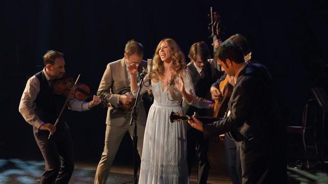 Rachael Price and Punch Brothers Perform 