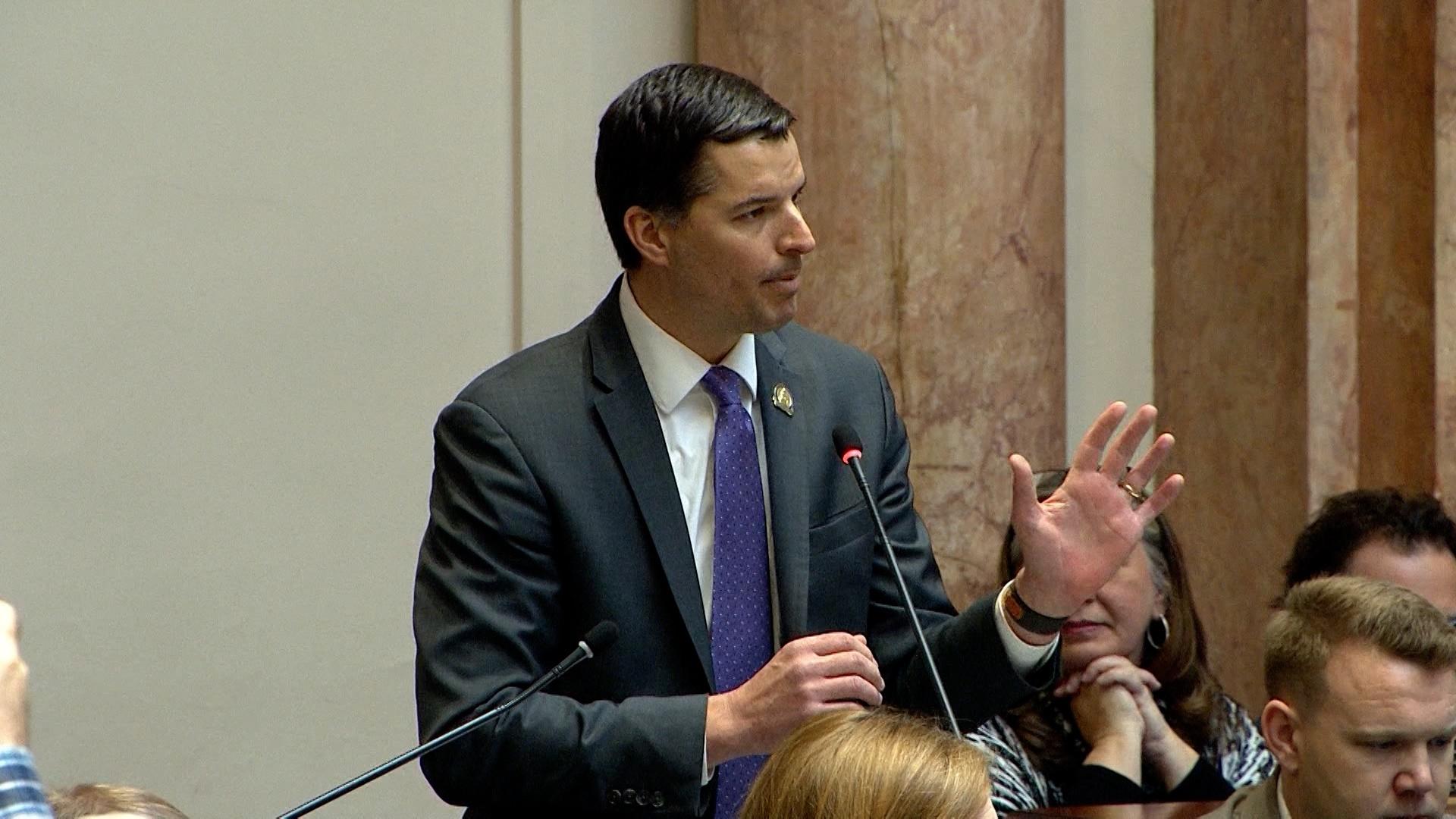 Bill Requires Legislative Approval of Medicaid Changes