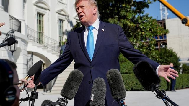 News Wrap: Judge extends White House access for news outlets