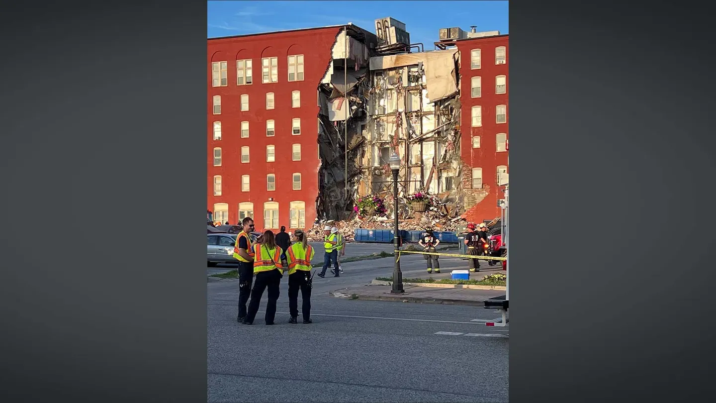 News Wrap: Apartment building partially collapses in Iowa