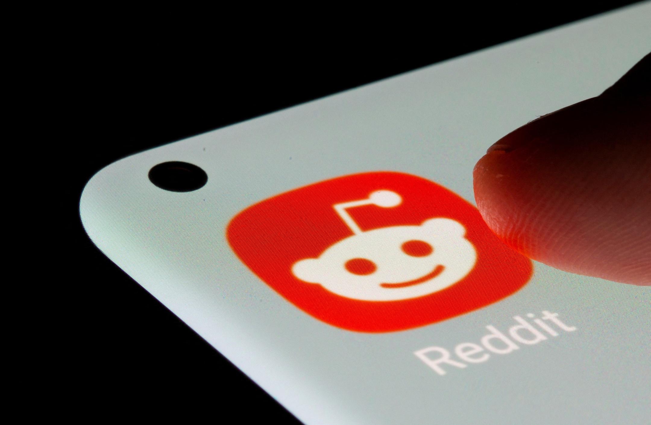 PBS NewsHour Reddit users protest policy that harms third-party apps Season 2023 PBS
