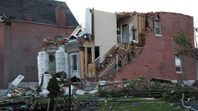 News Wrap: Deadly storms rip through Kentucky and Missouri