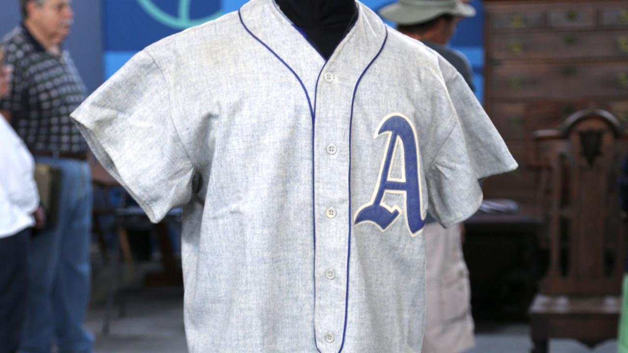 Antiques Roadshow | Appraisal: Randy Gumpert Baseball Archive