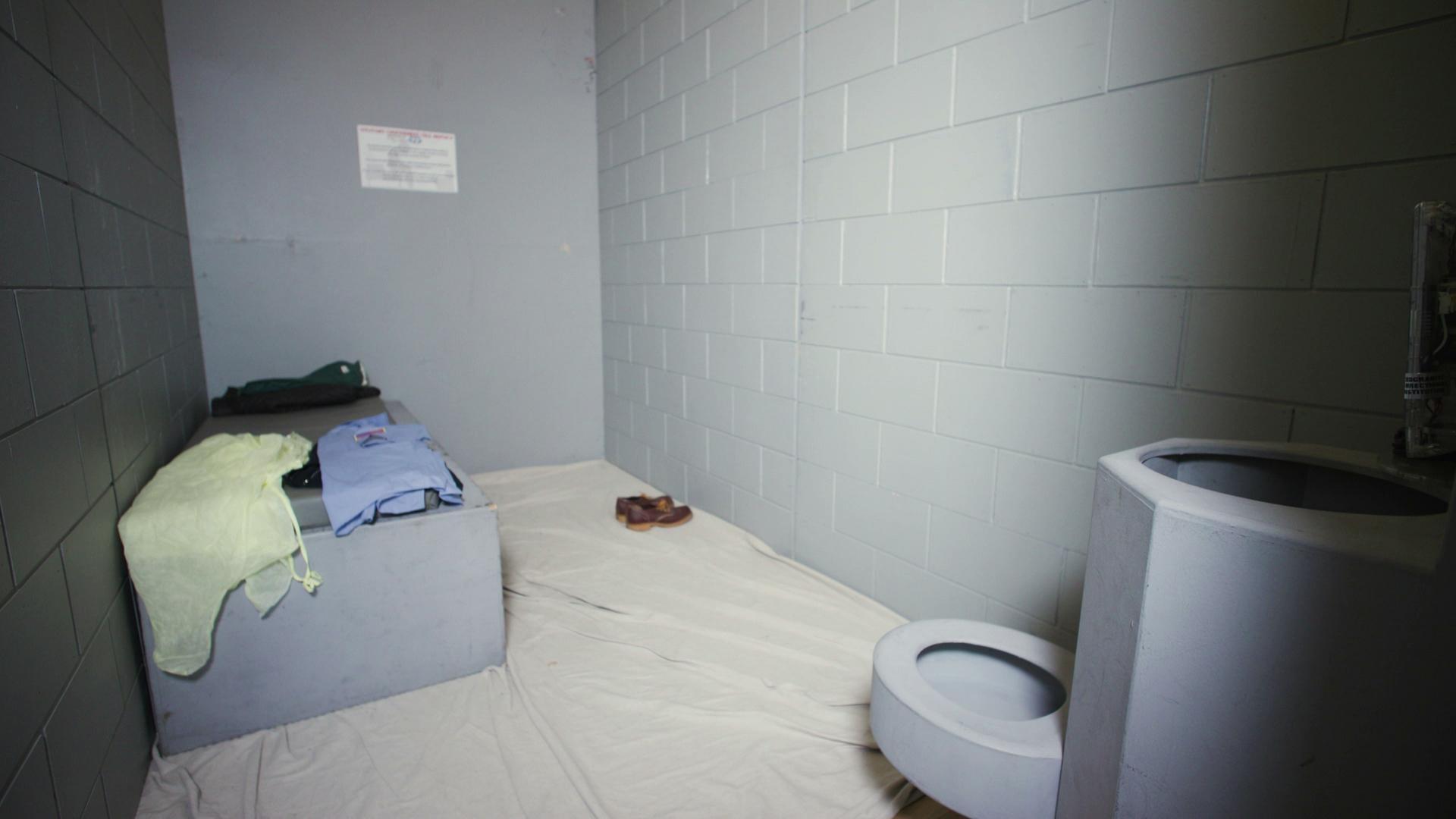 A mobile prison cell exposes solitary confinement conditions