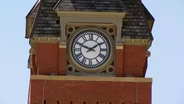 Congress Considers Bill to Make Daylight Saving Time Permanent