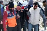 Rescuers face long odds as death toll soars in Turkey, Syria