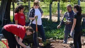 Video thumbnail: Central Texas Gardener The Foodscape Revolution