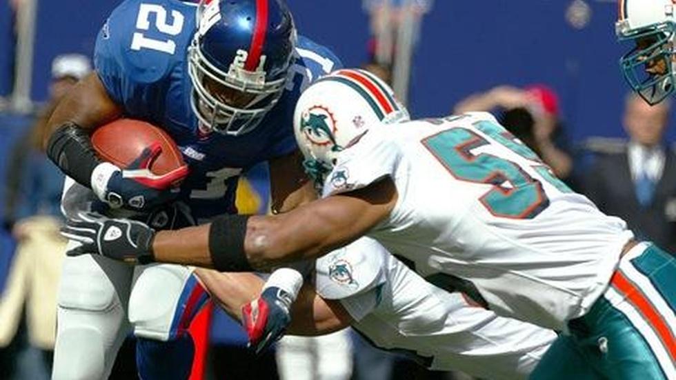 What football does to the brain, according to a major study image