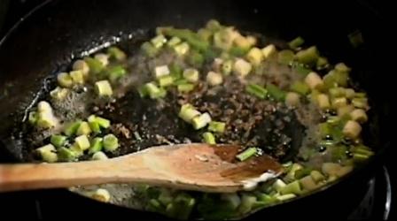 Video thumbnail: Cooking on the Wildside Cooking on the Wild Side April 2015