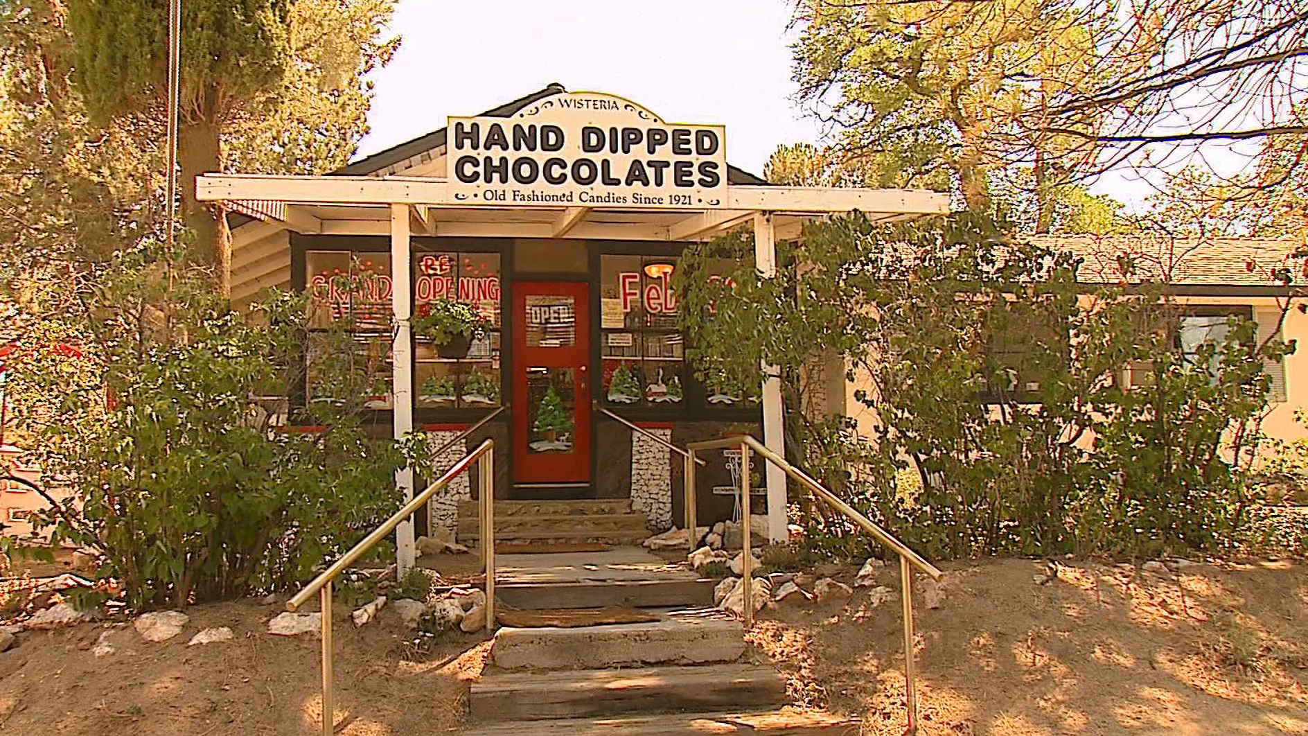 Wisteria Candy Cottage Season 2 Ken Kramer S About San Diego Pbs