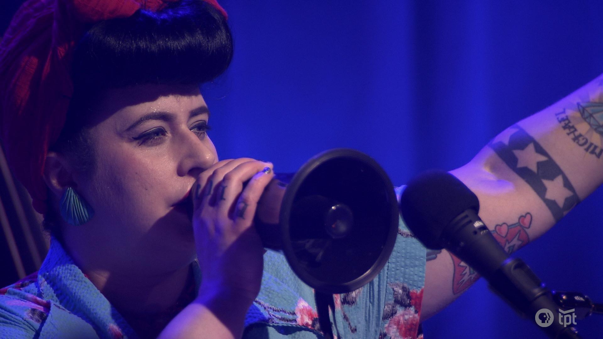 Davina and The Vagabonds | Let's Bring it Back