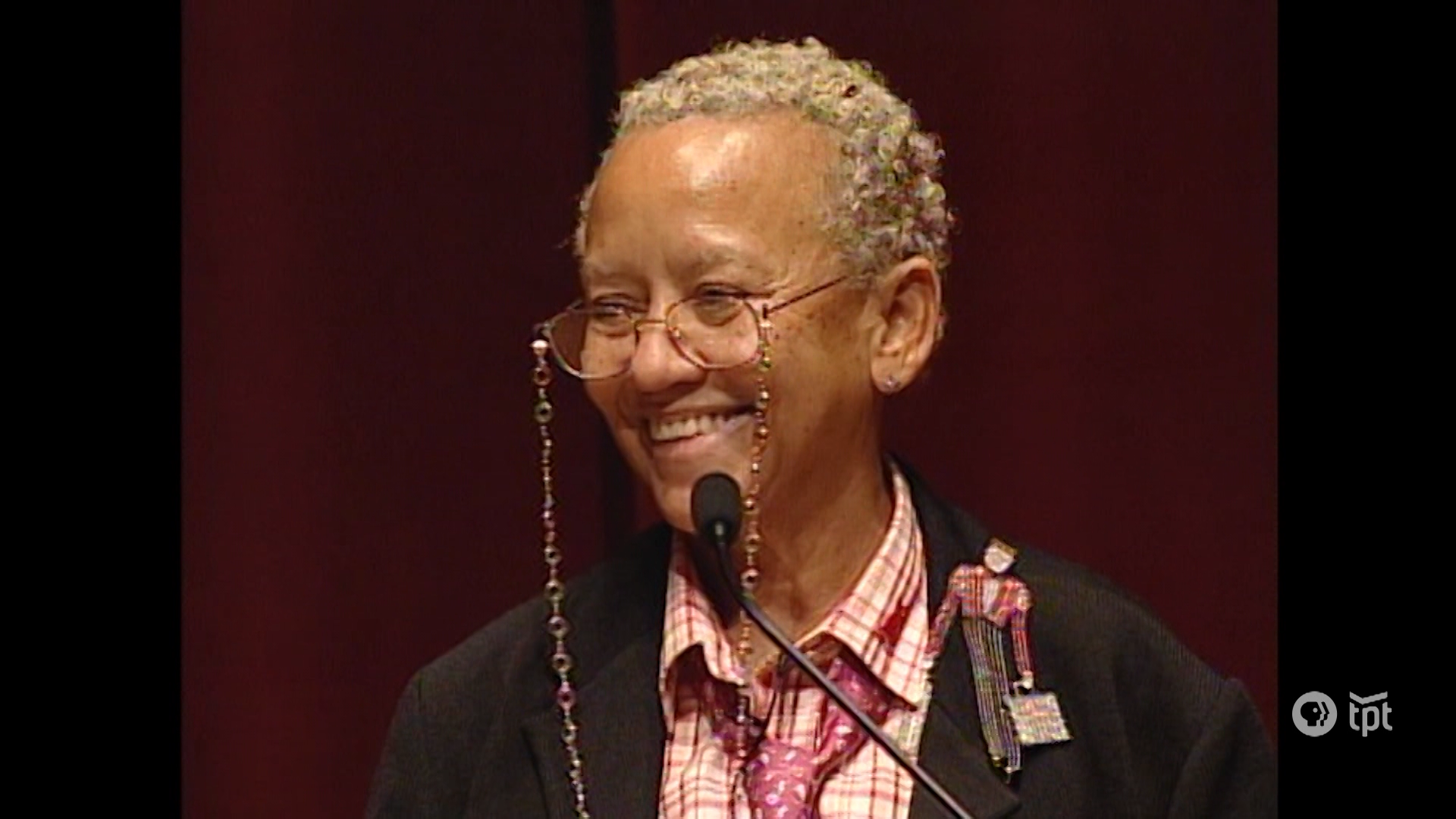 30 Poets, 30 Days - Nikki Giovanni reads two love poems - Twin Cities PBS