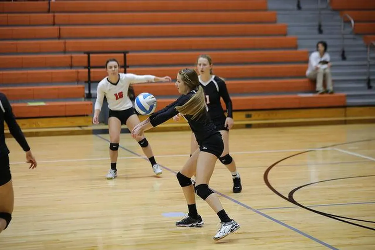 2016 Class B Volleyball Championships - Game 2