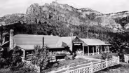 The Glendoris (Latchstring) Inn
