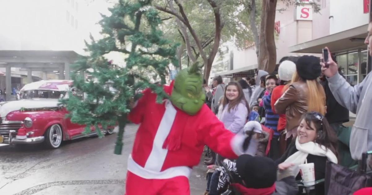 Fresno Christmas Parade byYou Art & Culture PBS