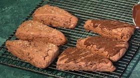 Video thumbnail: Postcards Minnesota's Baking Tradition