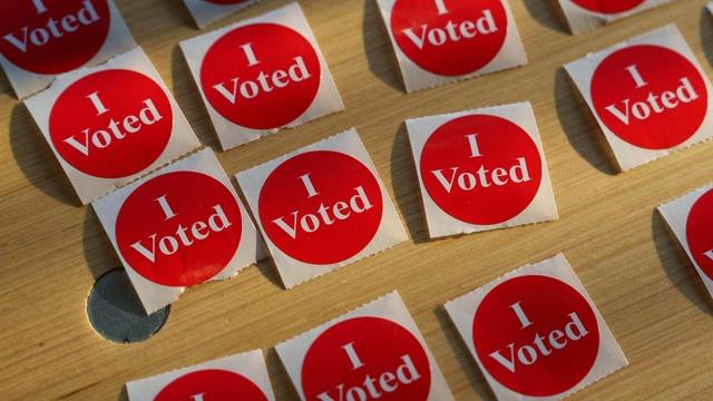 Primaries yield mixed results for moderate, progressive Dems
