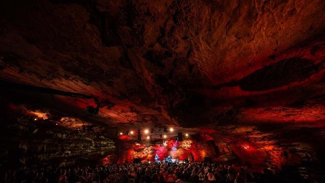 The Caverns Sessions | ALVIN YOUNGBLOOD HART'S MUSCLE THEORY Preview