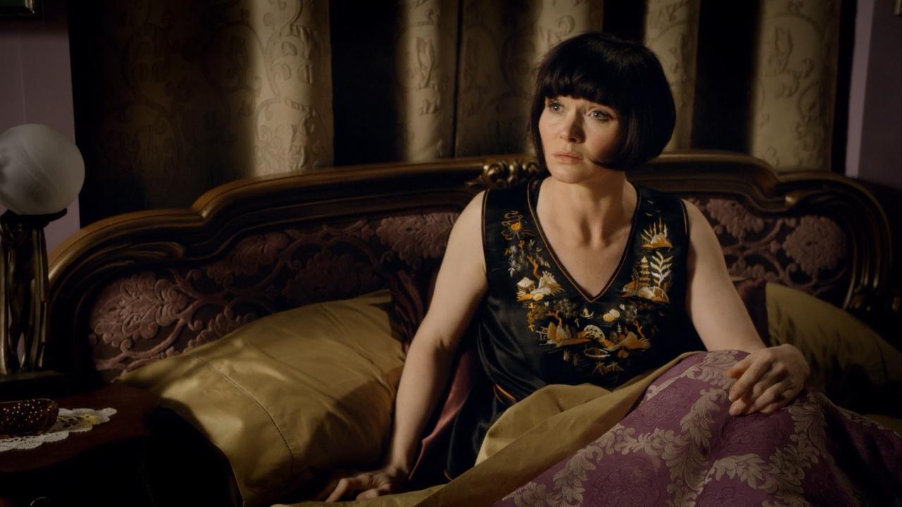 Miss Fisher's Murder Mysteries | Away with the Fairies