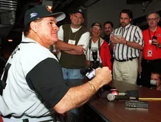 Baseball reinstates Pete Rose and Shoeless Joe Jackson