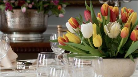 Video thumbnail: PBS NewsHour Celebrating spring with 10,000 tulips