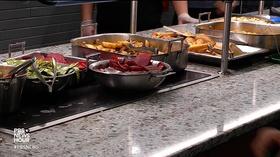 Video thumbnail: PBS NewsHour Uneaten college cafeteria meals help fight food insecurity