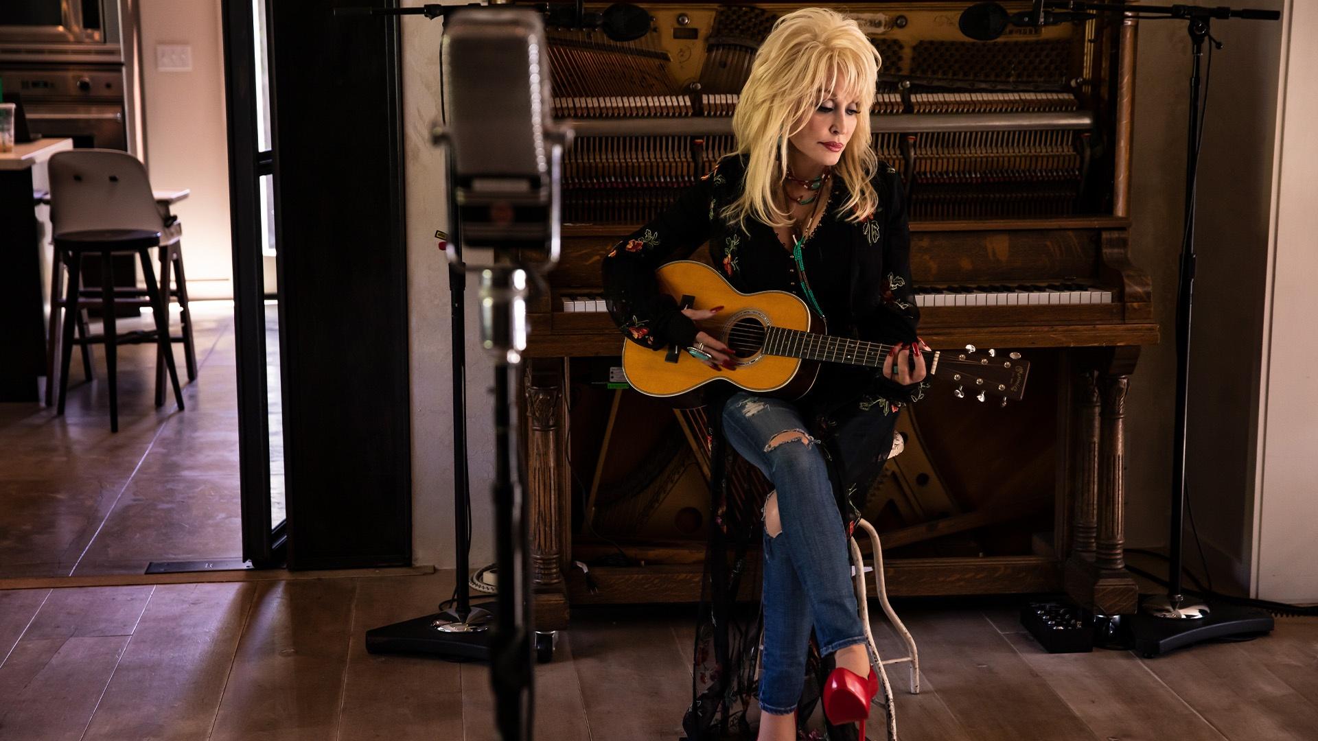 Dolly Parton: Here I Am