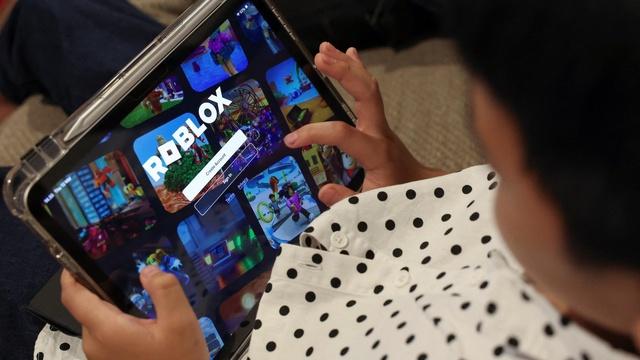 Screens are everywhere. What are they doing to our health?