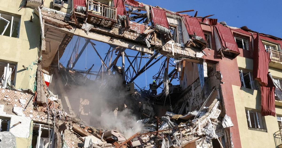 PBS News Hour | News Wrap: Russian strikes on Ukraine kill at least 4 ...