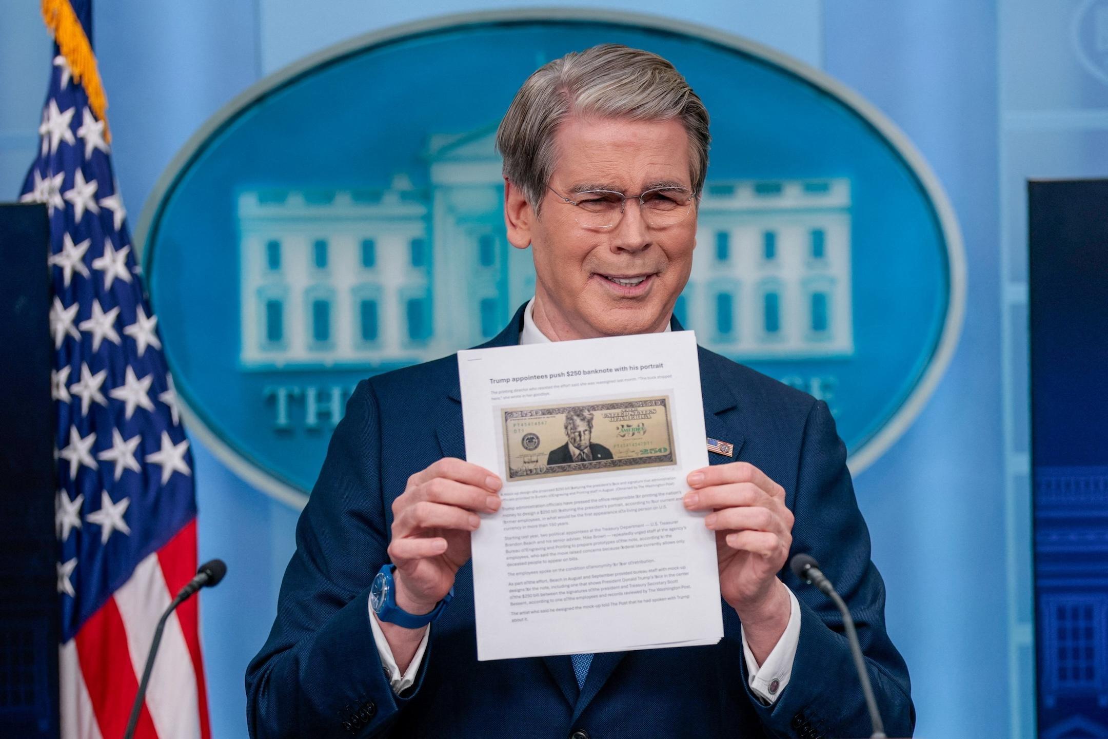 News Wrap: Treasury taking steps for $250 bill featuring Trump's image