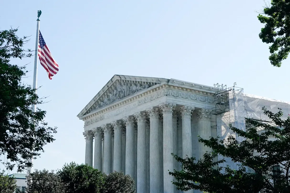 News Wrap: Mexico's suit against gun manufacturers blocked